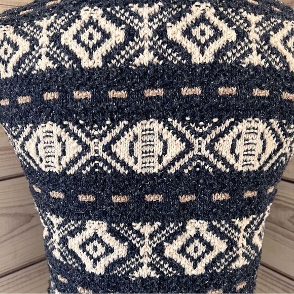 Vintage Navy & Cream Patterned Sweater Vest - Picture 5 of 6